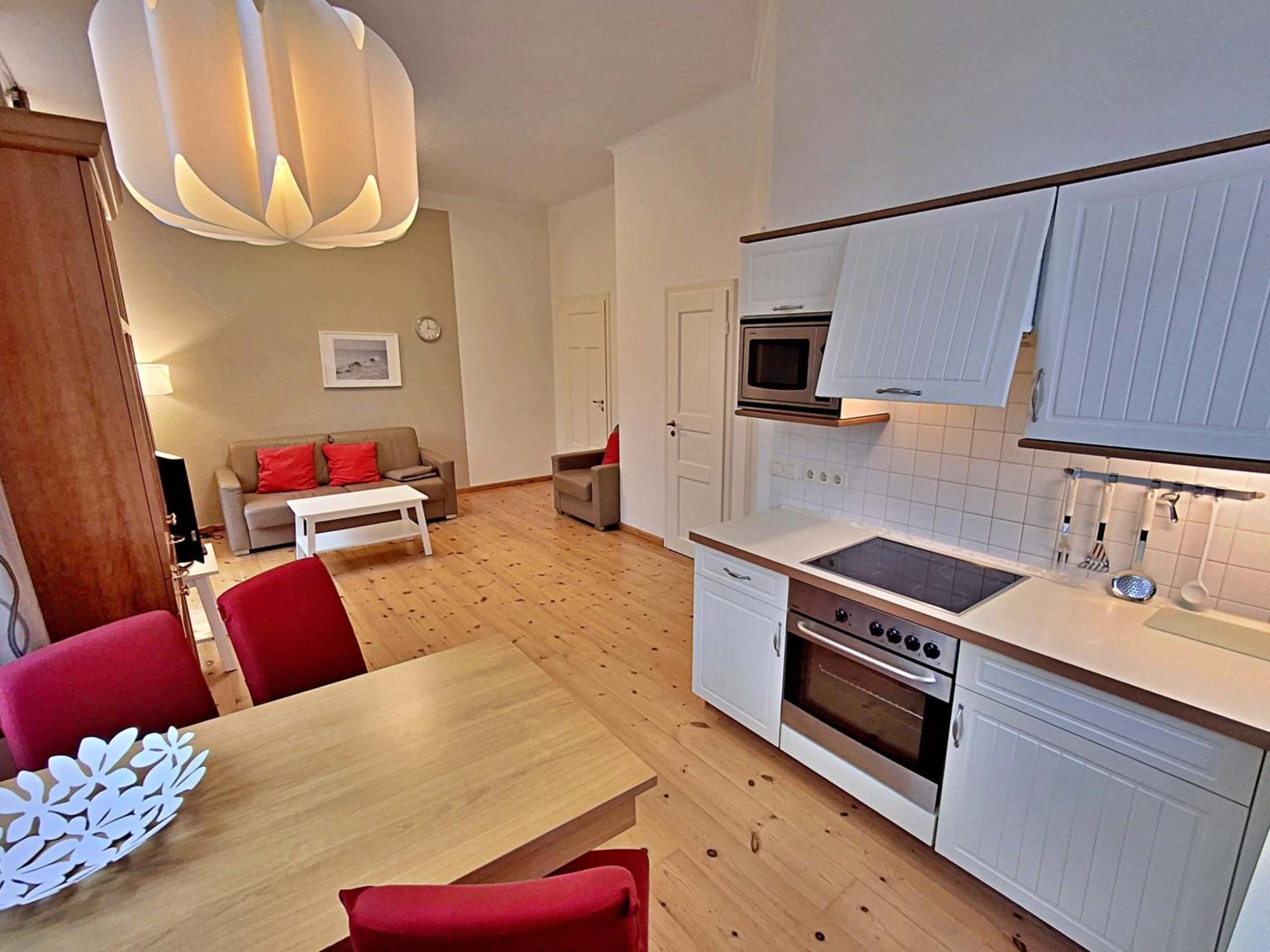 Ahlbeck Haus 1 *